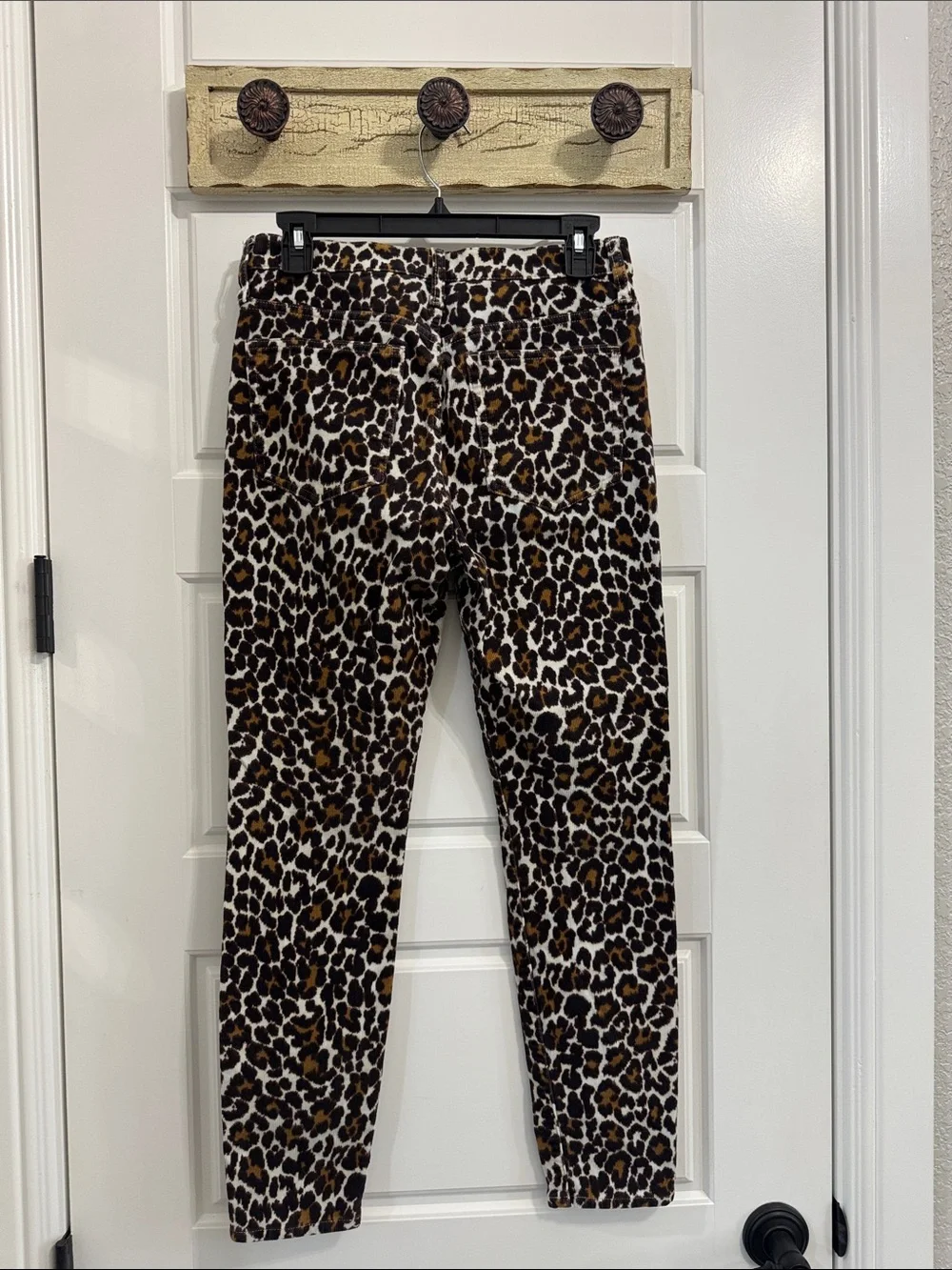 💕 J CREW Leopard Corduroy Pants ✨